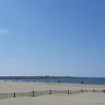 Les Plages Du Grand Vallen - Chateau Leenhardt *