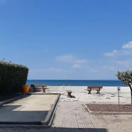 Les Plages Du Grand Vallen - Chateau Leenhardt Apartment
