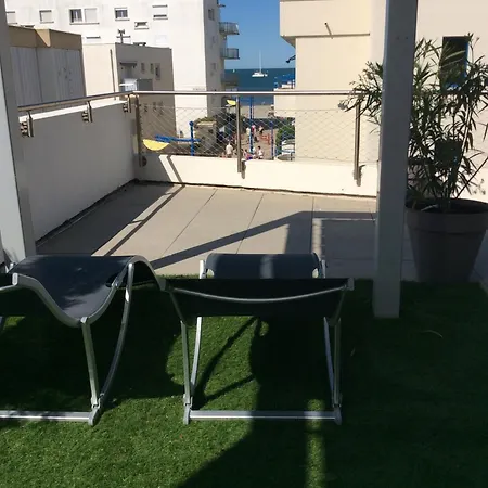 Les Plages Du Grand Vallen - Chateau Leenhardt Apartment *