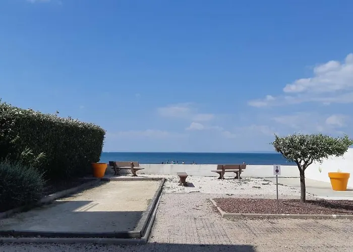 Les Plages Du Grand Vallen - Chateau Leenhardt Apartment